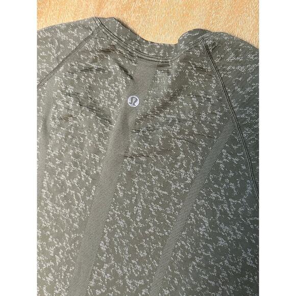 Lululemon Swiftly Tech Long Sleeve Shirt 2.0 - Picture 3 of 4